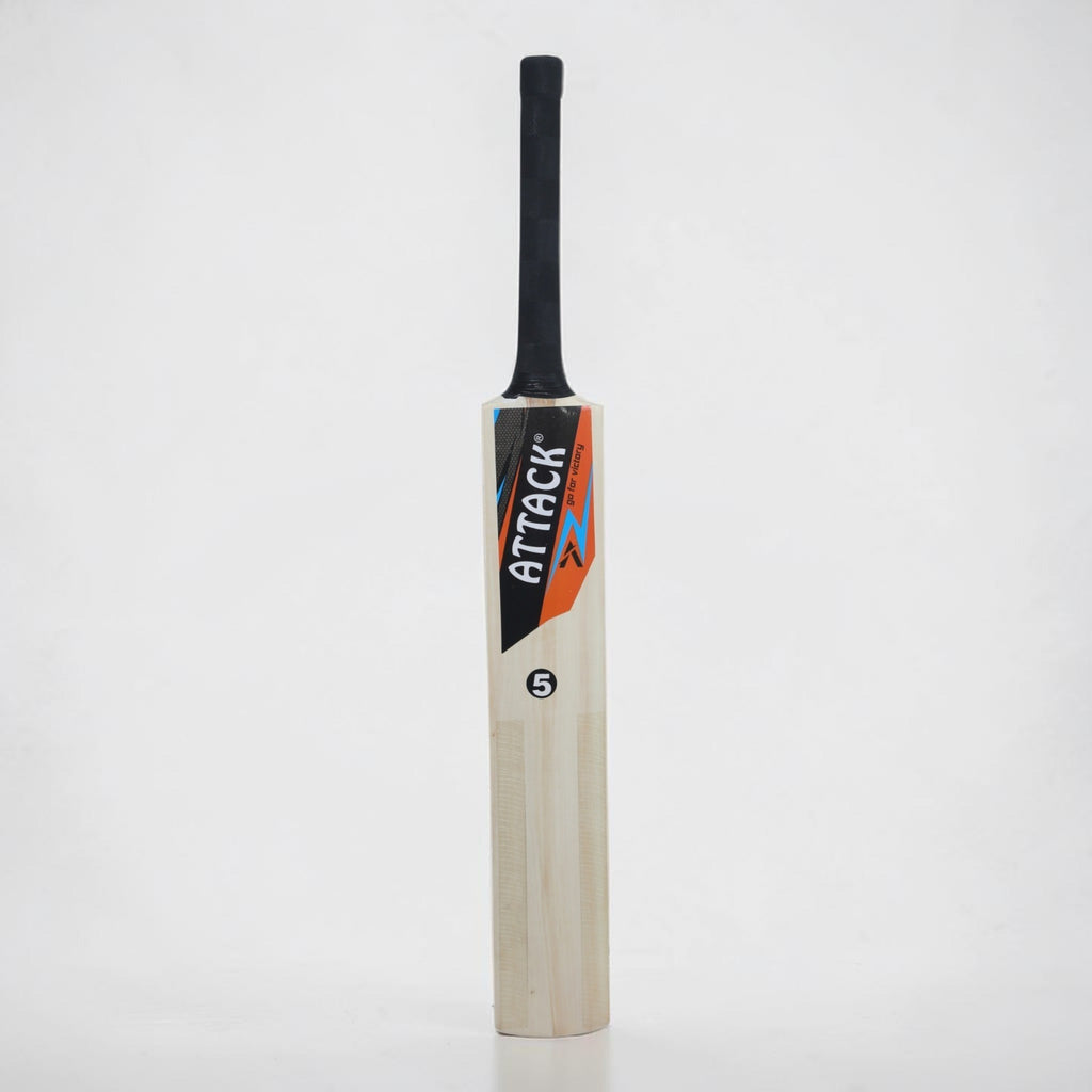 Attack Size 5 Junior Scooped Wooden Cricket Bat (Ages 9-11)