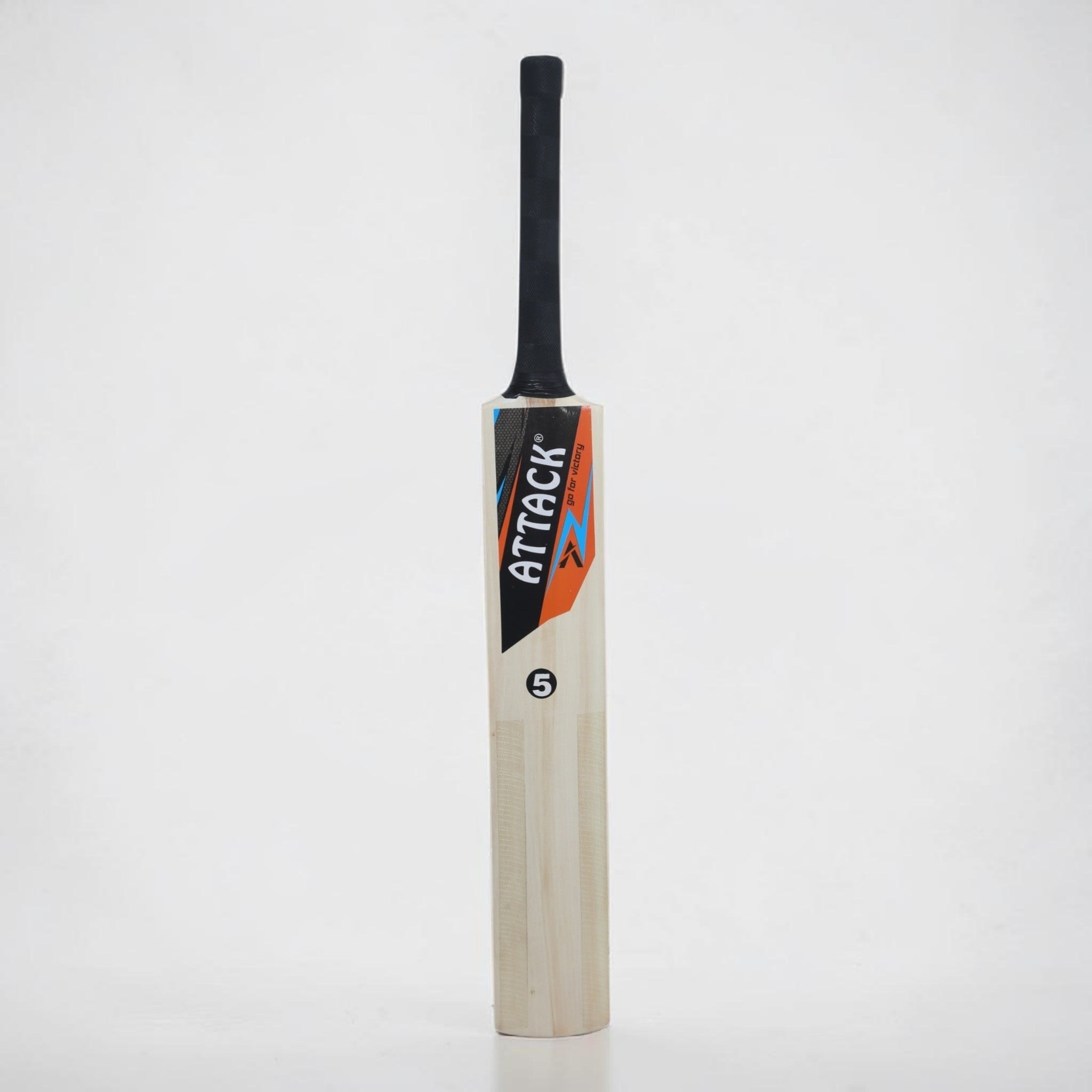 Attack Size 5 Junior Scooped Wooden Cricket Bat (Ages 9-11)